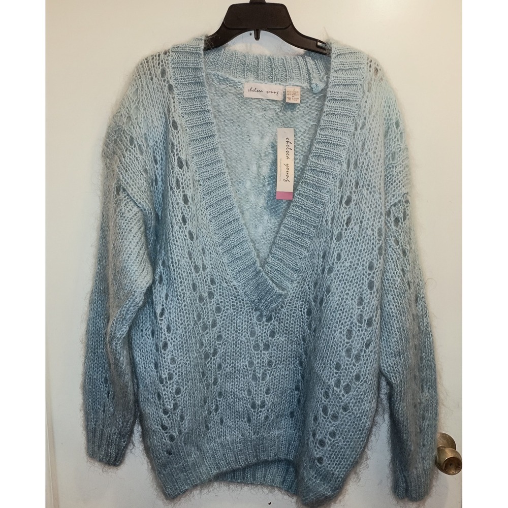 Chelsea Young Vintage Ice Blue Mohair Wool Blend Pointelle VNeck Sweater NWT Med